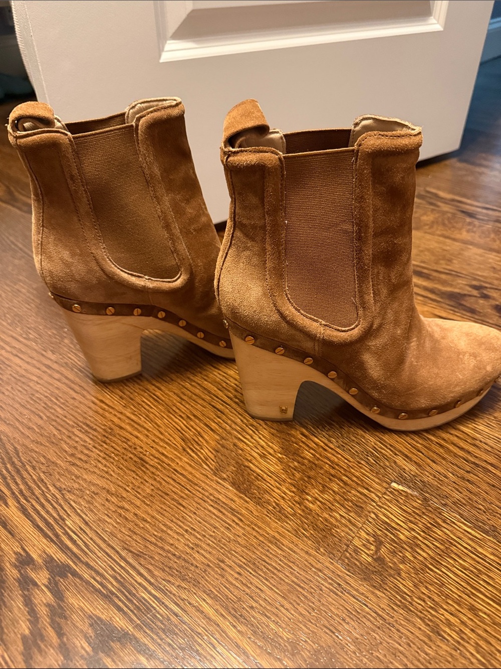 Veronica Beard Tan Suede Stud-Trim Chelsea Booties